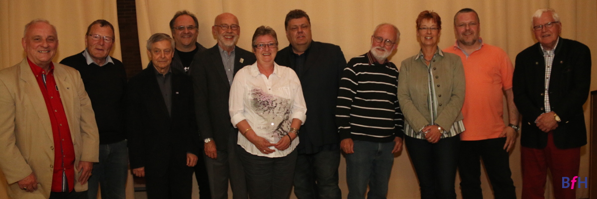 von links nach rechts:Peter Jurenda, Martin Dittmar, Michael Goebler, Christian See, Helmut Götze, Elke Dietz, Dirk Keidel, Siegfried Koch, Klaudia Mänz, Oliver Rehbein, Klaus Remer Jahreshauptversammlung der Wählergemeinschaft Bürger für Hanau - BfH